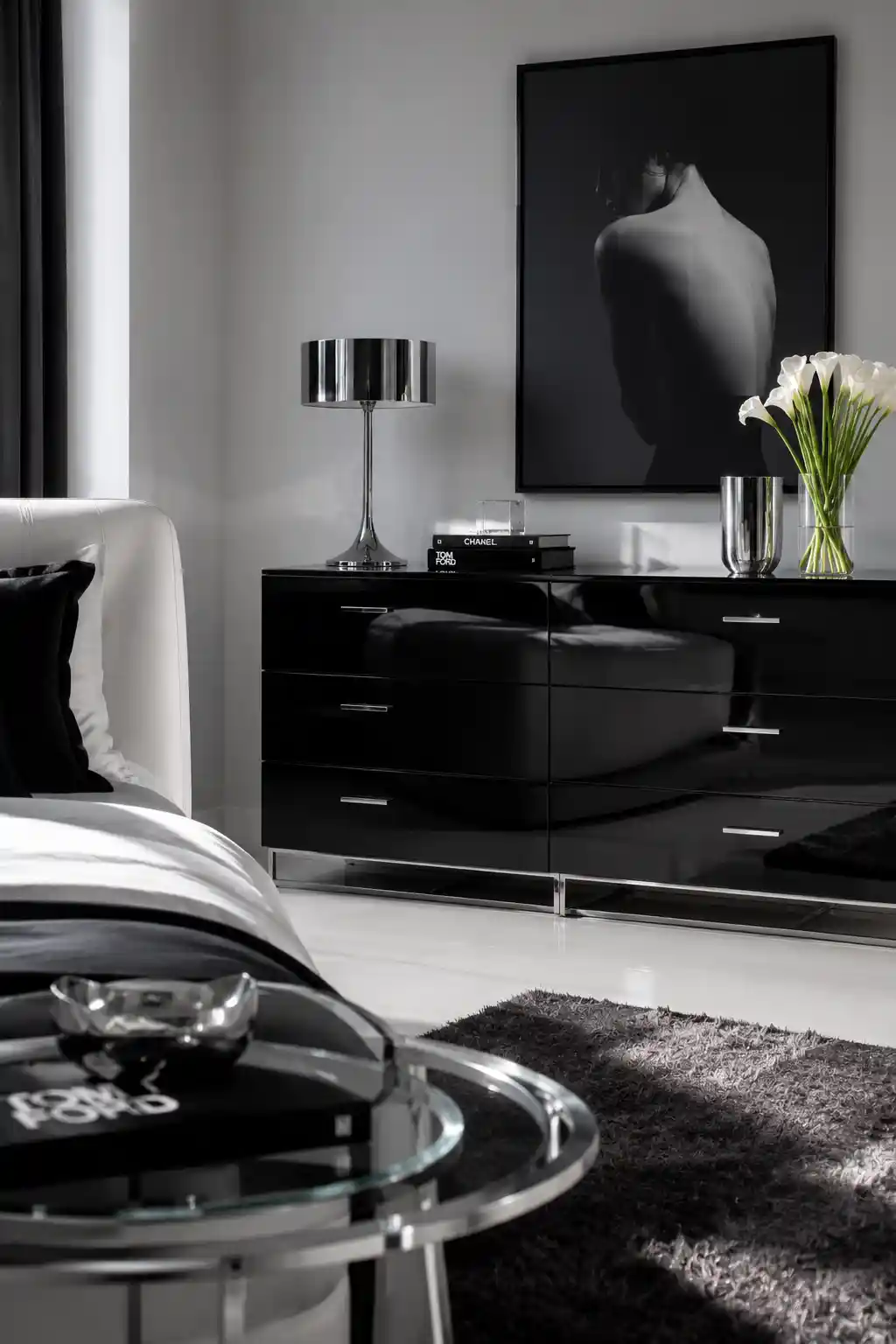 High-Gloss Finishes and Lacquer