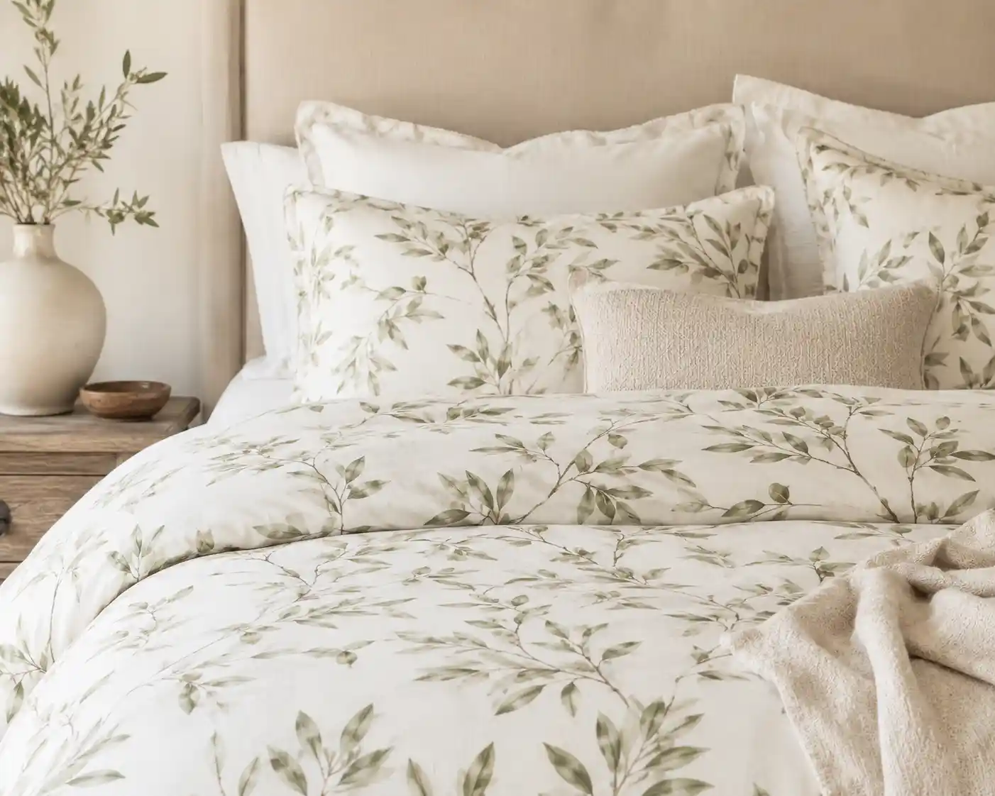 Subtle Botanical Floral Patterns