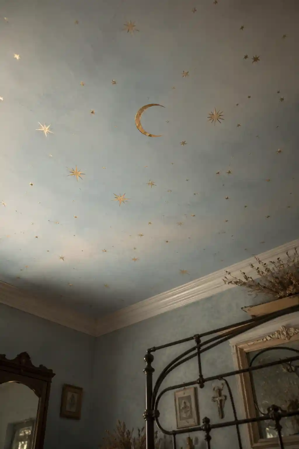 Celestial Ceiling Accents